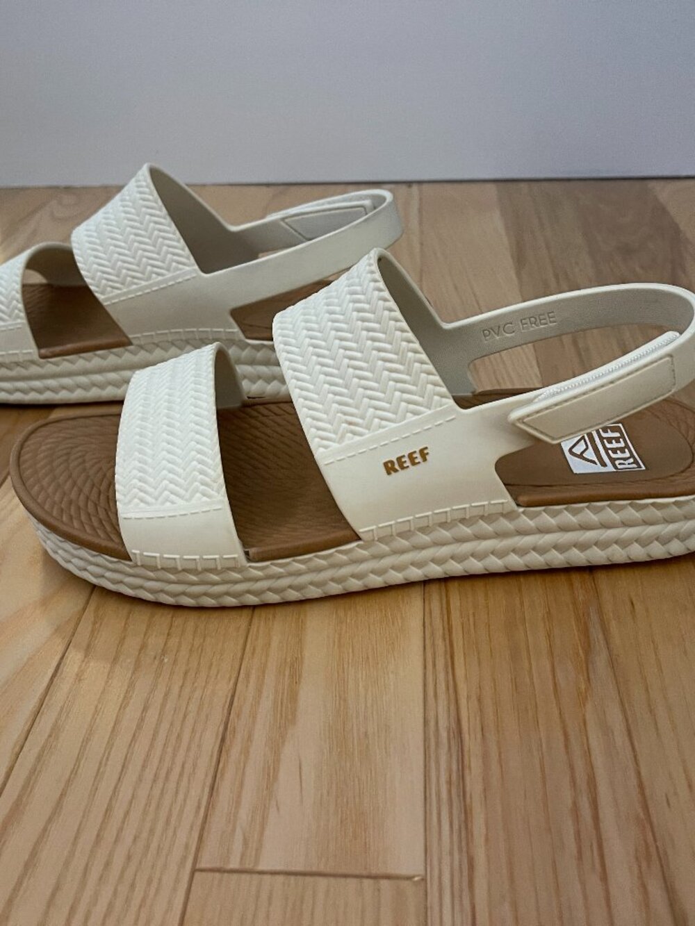 REEF Water Vista Women's Sandals - 8 - Picture 2 of 6